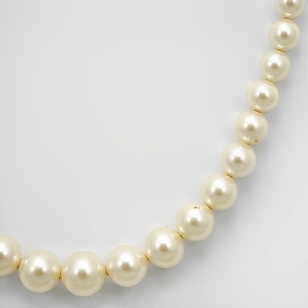 Ivory Faux Pearl Necklace with Rhinestone Clasp circa 1950s
