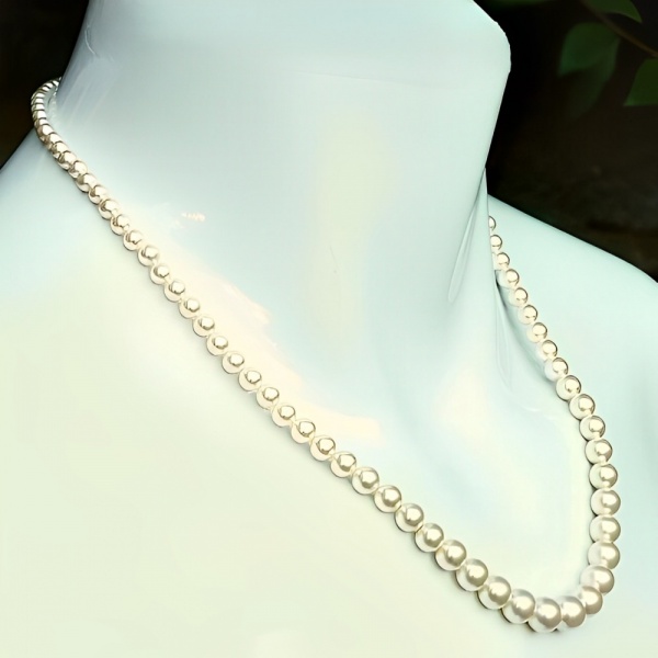 Ivory Faux Pearl Necklace with Rhinestone Clasp circa 1950s