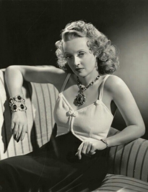 Bette Davis vintage jewellery 1