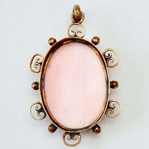 Antique Victorian Gold Plated Angel Skin Coral Cameo Pendant