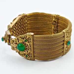 Art Deco Gold Plated Mesh Bracelet Green Jewels circa 1920s