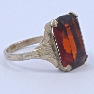 Art Deco Silver Tone Ring with a Burnt Orange Glass Stone