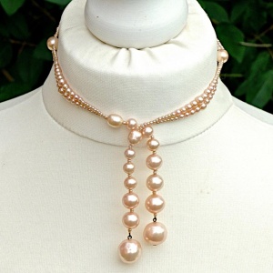 Art Deco Small Pale Pink Pearl and Rhinestone Sautoir Necklace