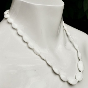 White Milk Glass Beaded Necklace circa 1950s