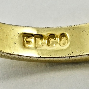 EDCO Gold Plated Solitaire Ring Ornate Shoulders 1980s