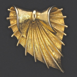 Gold Plated Abstract Bow Statement Brooch circa 1950s