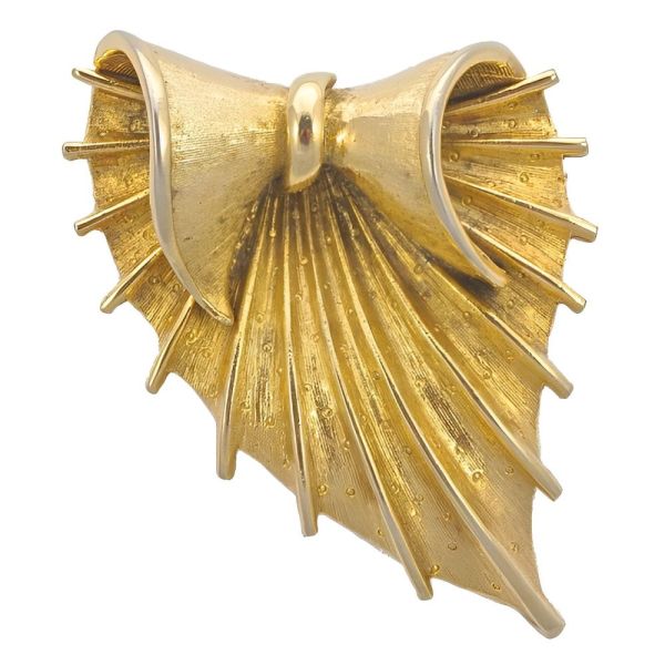 Gold Plated Abstract Bow Statement Brooch circa 1950s