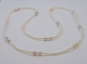 Honora Grey Peach Pink and White Cultured Pearl Necklace 1990s
