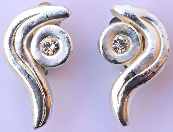 Swirl Design Diamante Link Necklace and Clip Earrings