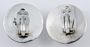 Vintage Mexican Taxco Sterling Silver Round Clip On Earrings