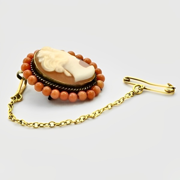 Antique Gold Plated Shell Cameo Brooch with Coral Bead Surround