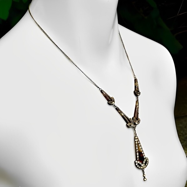 Art Deco Rhinestone and Faux Tortoiseshell Necklace