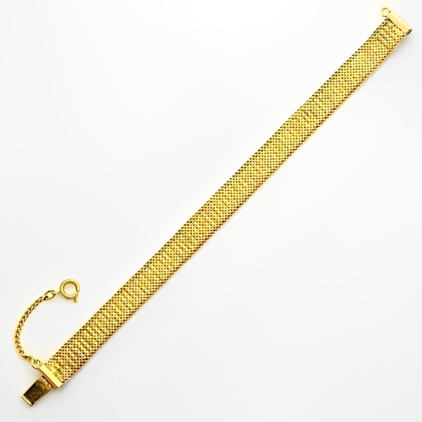 Gold Plated Ridged Mesh Link Bracelet circa 1980s