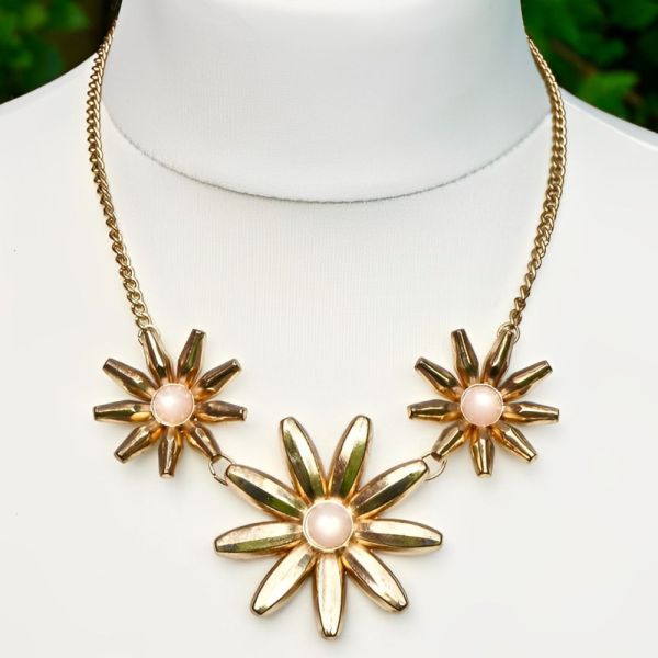 Vintage Gold Tone Statement Necklace Pink Moonglow Flowers