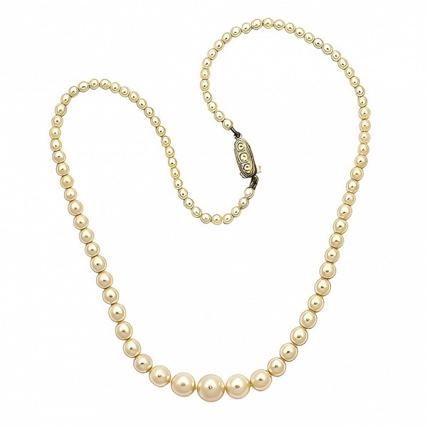 Ivory Faux Pearl Necklace with Three Rhinestones Clasp