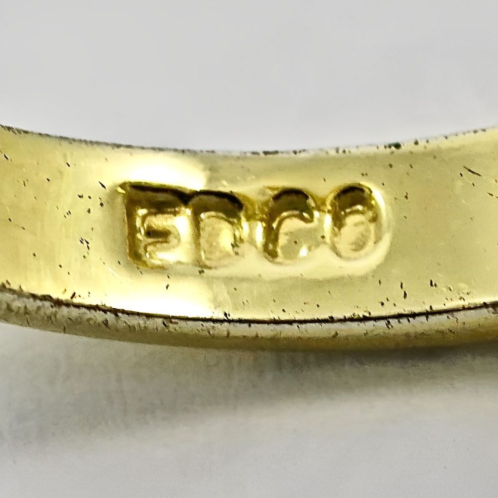 EDCO Gold Plated Solitaire Ring Ornate Shoulders 1980s | Arabella Bianco