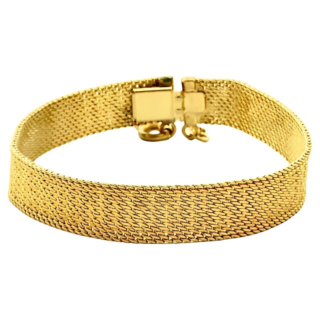 Gold Plated Ridged Mesh Link Bracelet circa 1980s