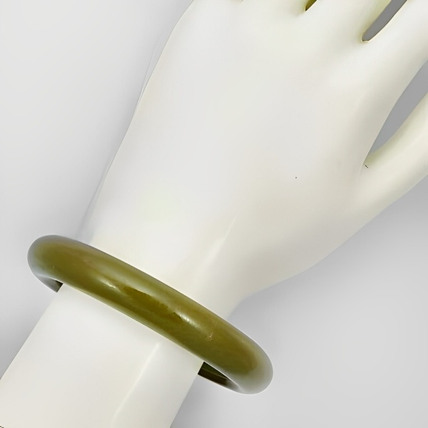 Olive Green Bakelite Bangle Bracelet