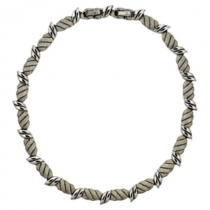 Trifari Brushed and Shiny Link Design Necklace circa 1960s