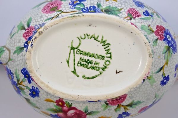 Vintage Royal Winton Grimwades Old Cottage Chintz Sauce Boat